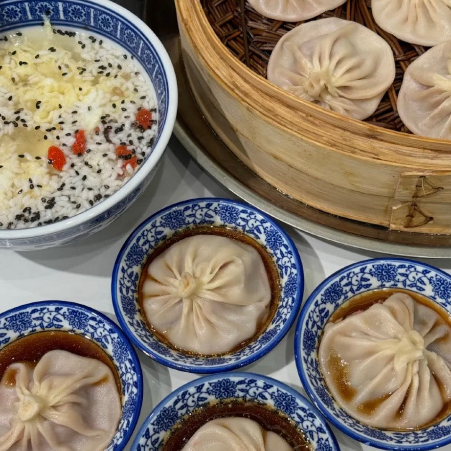Xi'an Twlight 3hr Local Food Tour&Halal Snacks |Optional Muslim Guide &Shadow  Show