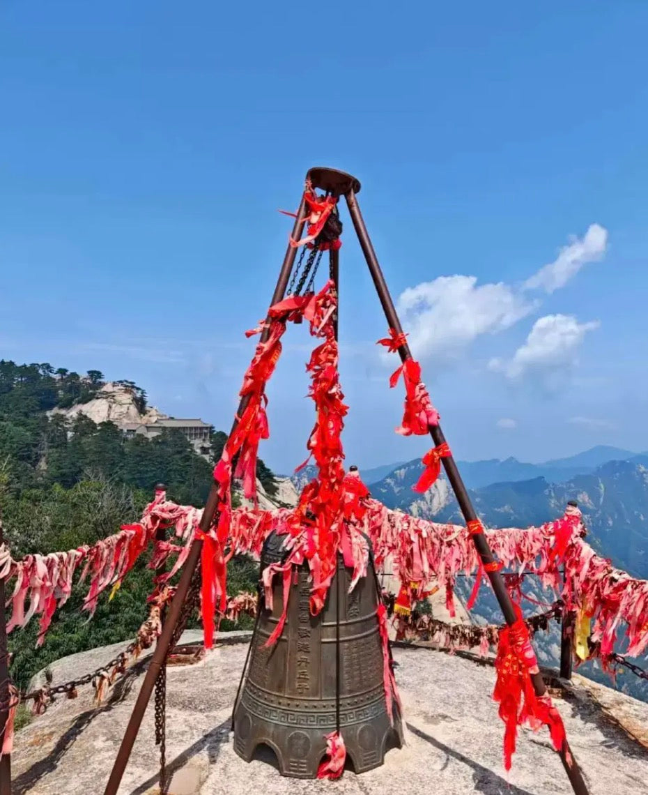 Xi'an Mountain Hua Adventure Day Tour with Cable Car Included