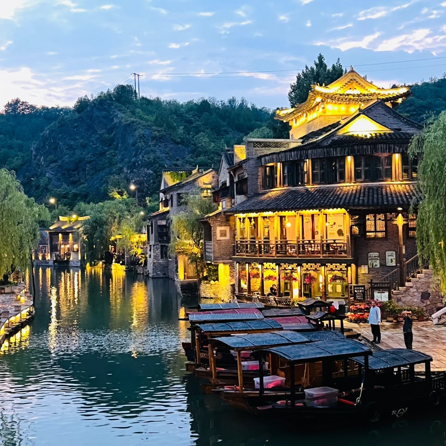 Beijing Night Tour - Simatai Great Wall+Gubei Water Town｜Small Group With Round-trip Transfer