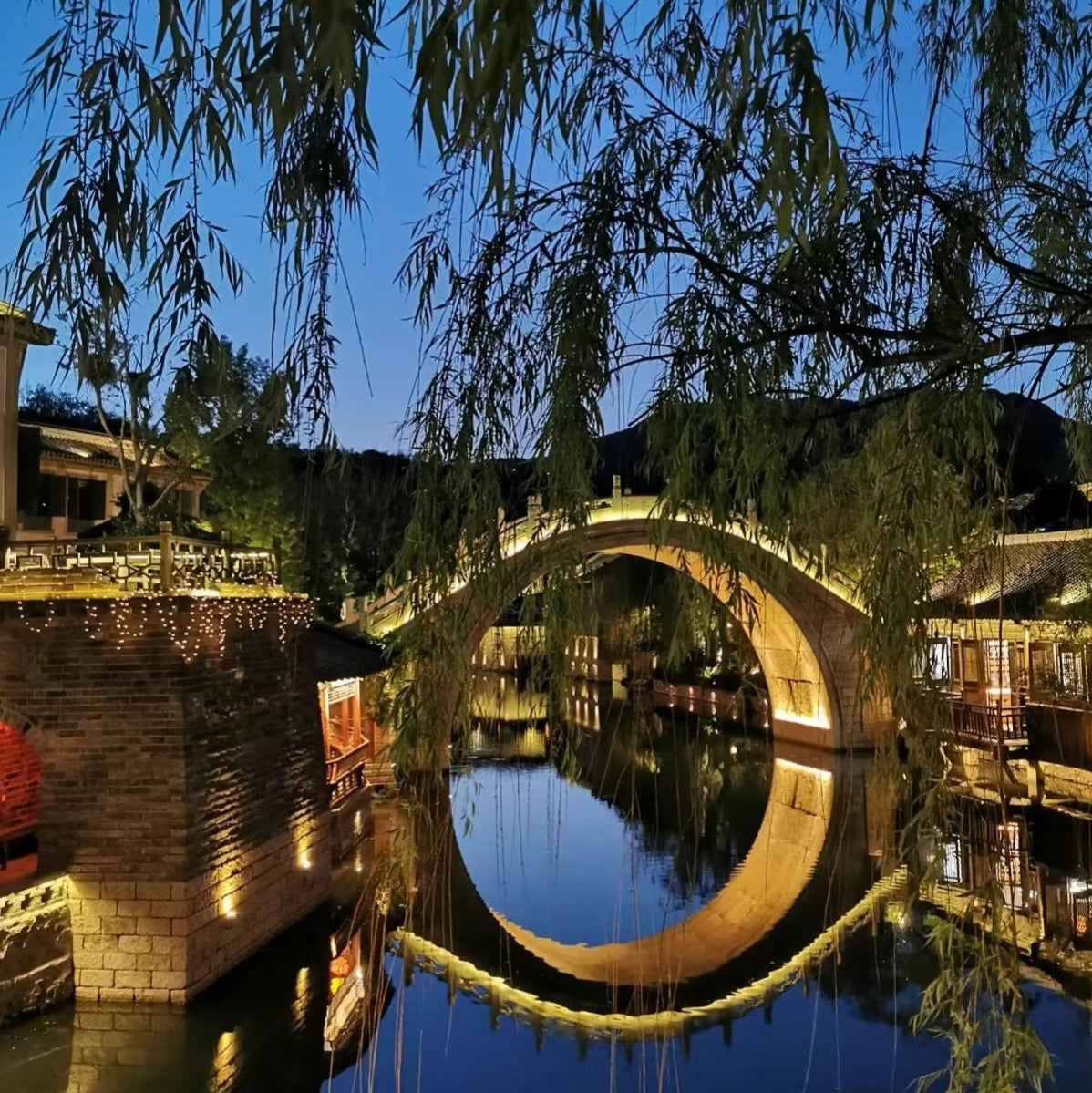 Beijing Night Tour - Simatai Great Wall+Gubei Water Town｜Small Group With Round-trip Transfer
