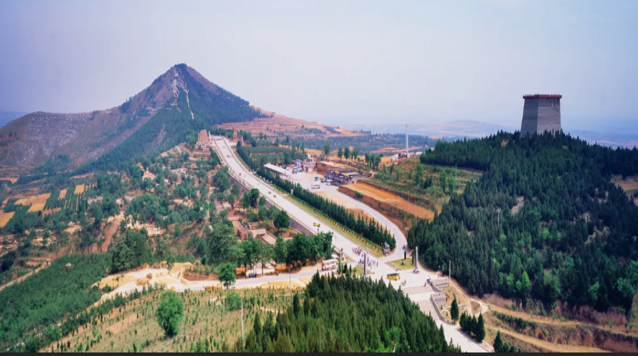 Famous Shaanxi Yuanjia Village+Qianling Mausoleum-Day Tour from Xi'an